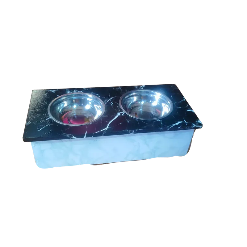 Empaque comedero: Dispensador de croquetas y agua
